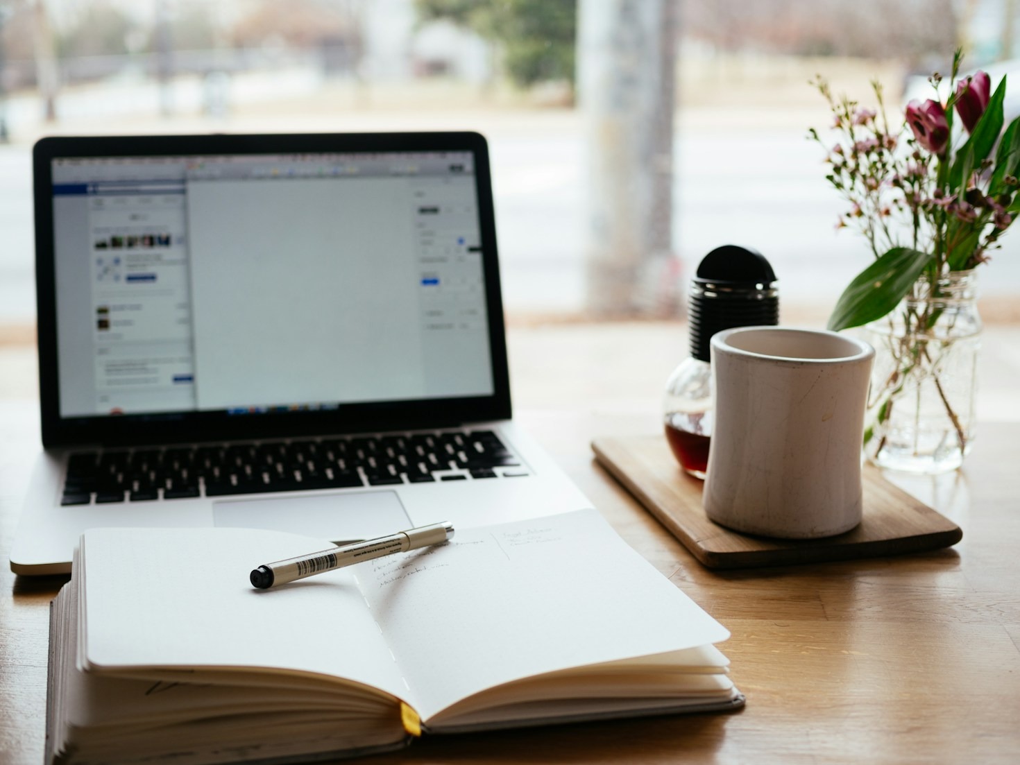 Steps to Create an Engaging Business Profile
